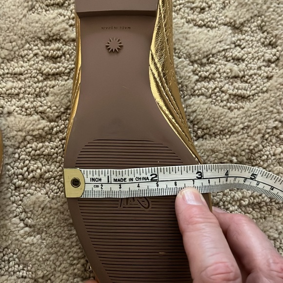 Stuart Weitzman Gold Women's Flats READ DESCRIPTION - Picture 8 of 8